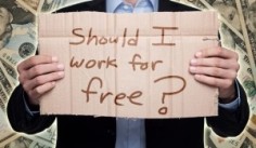 תסריטאים לא עובדים בחינם!